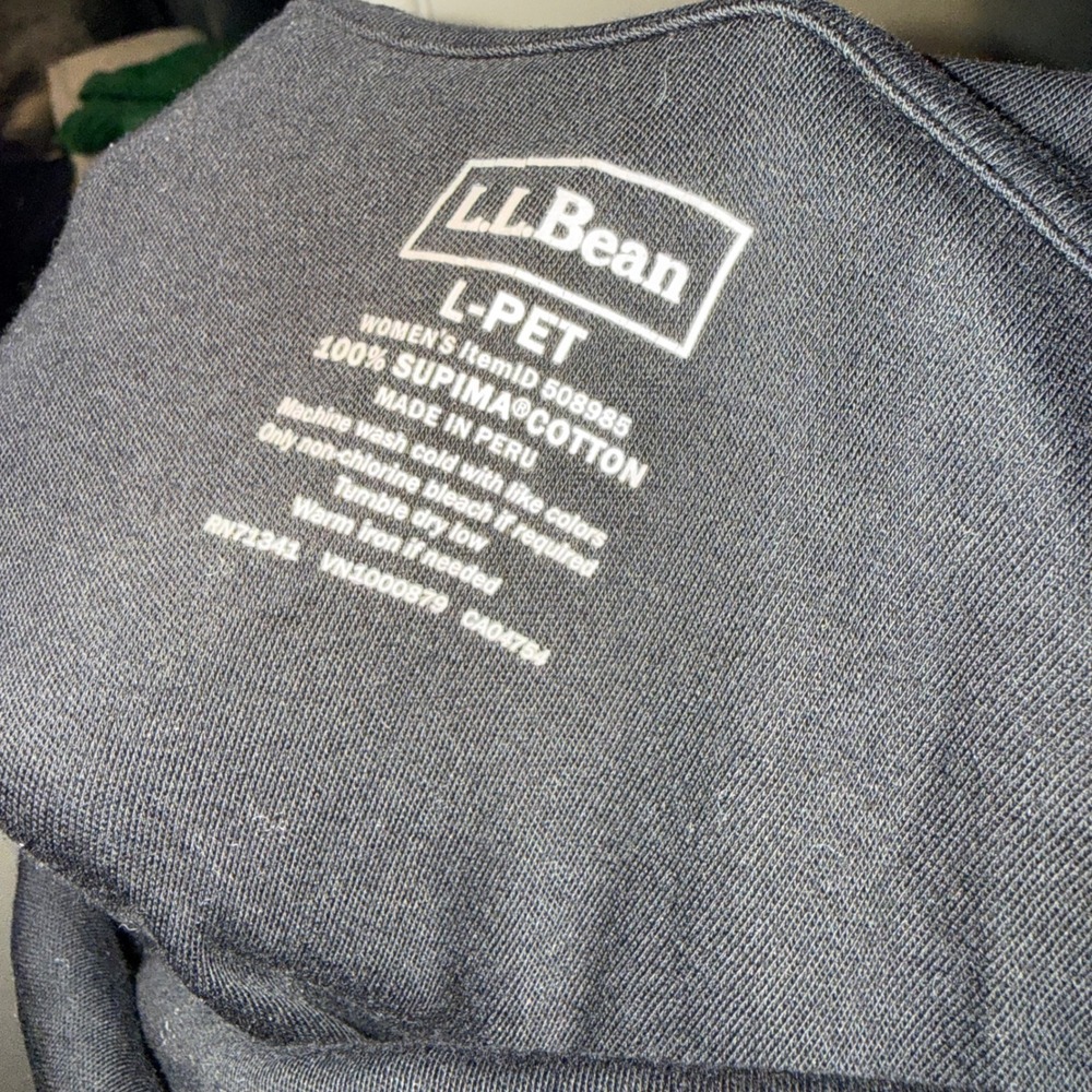 L.L. Bean Minimalist Cowl Neck Top Womens Large Petite Black Supima Cotton - Picture 3 of 3